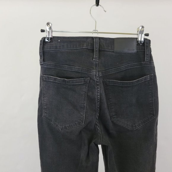 Madewell 10" High Rise Skinny Ankle Button Front Raw Hem Jean, Faded Black Grey - Picture 5 of 11